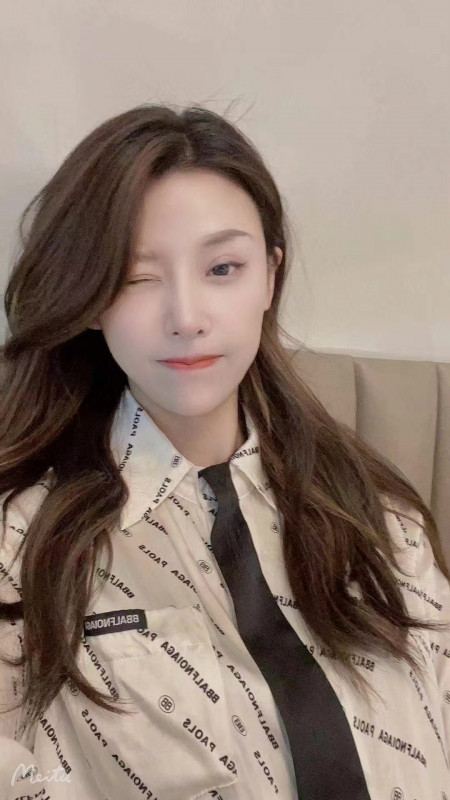 杭州金地广场小美女